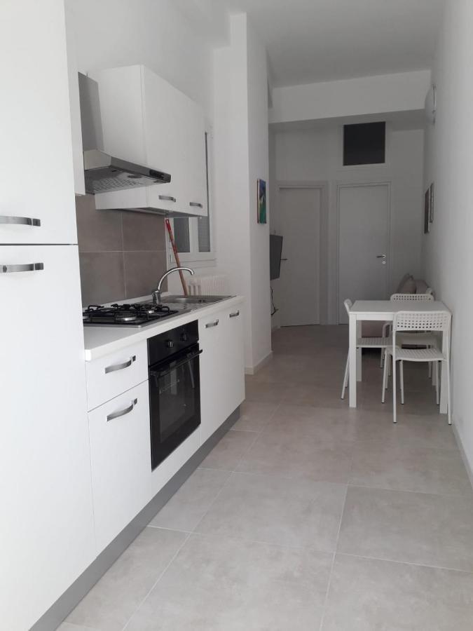 B&B Lido Apartament 10A 西维尔诺瓦·马尔凯 外观 照片