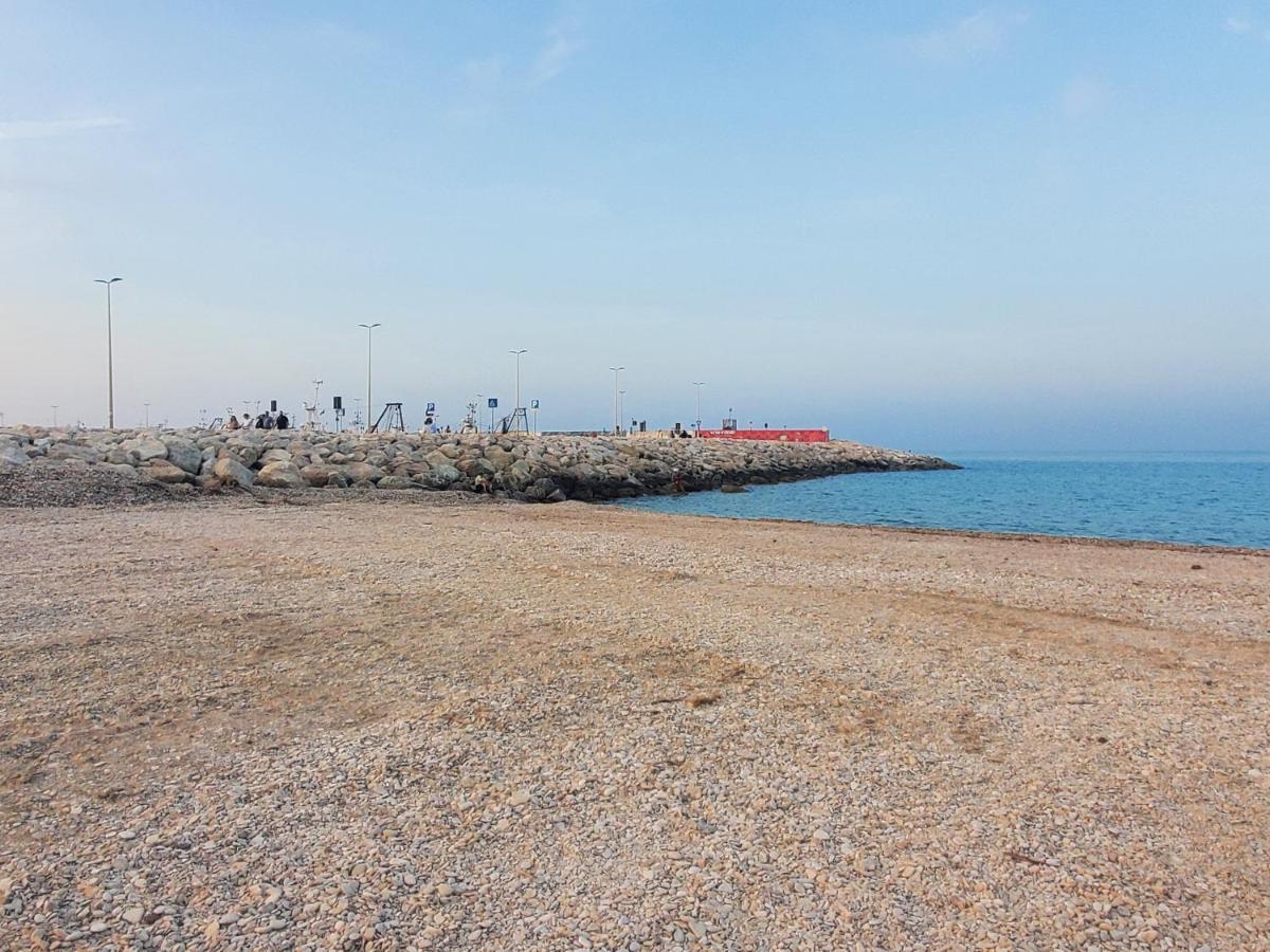 B&B Lido Apartament 10A 西维尔诺瓦·马尔凯 外观 照片