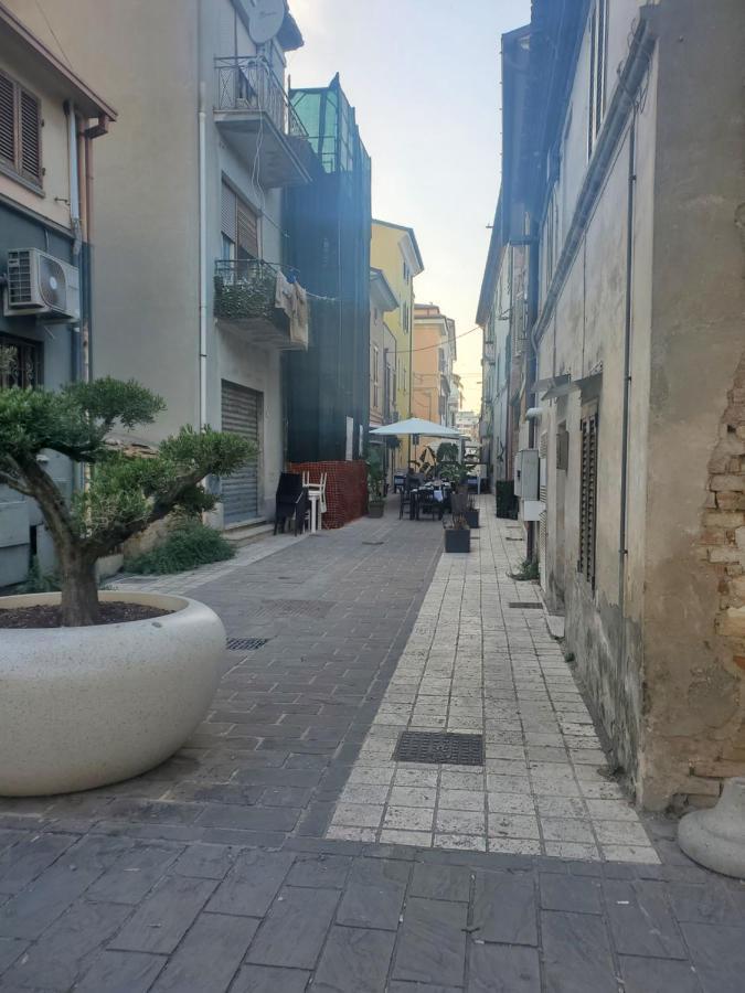 B&B Lido Apartament 10A 西维尔诺瓦·马尔凯 外观 照片