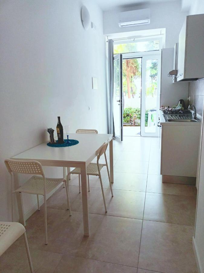 B&B Lido Apartament 10A 西维尔诺瓦·马尔凯 外观 照片